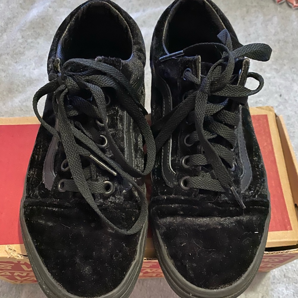 Vans velvet